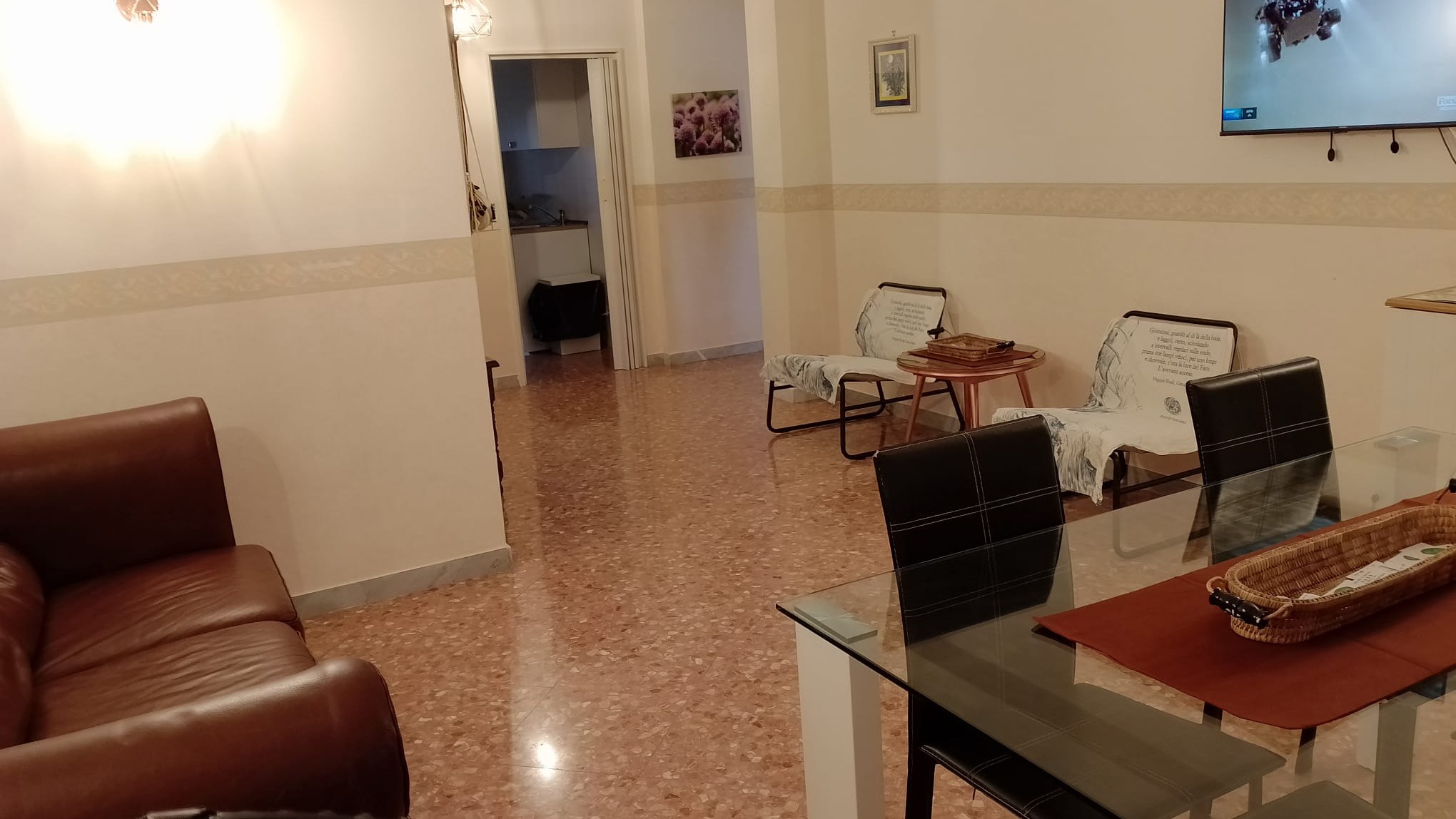 APPARTAMENTO LEVANTE