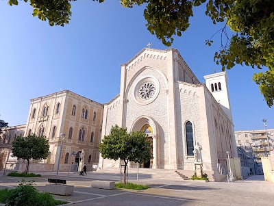 Parrocchia del Santissimo Redentore - dei Salesiani